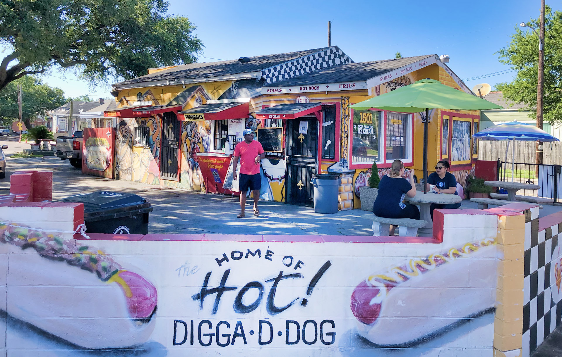 new orleans famous hot dogs - nolaplaces photo, june 2020