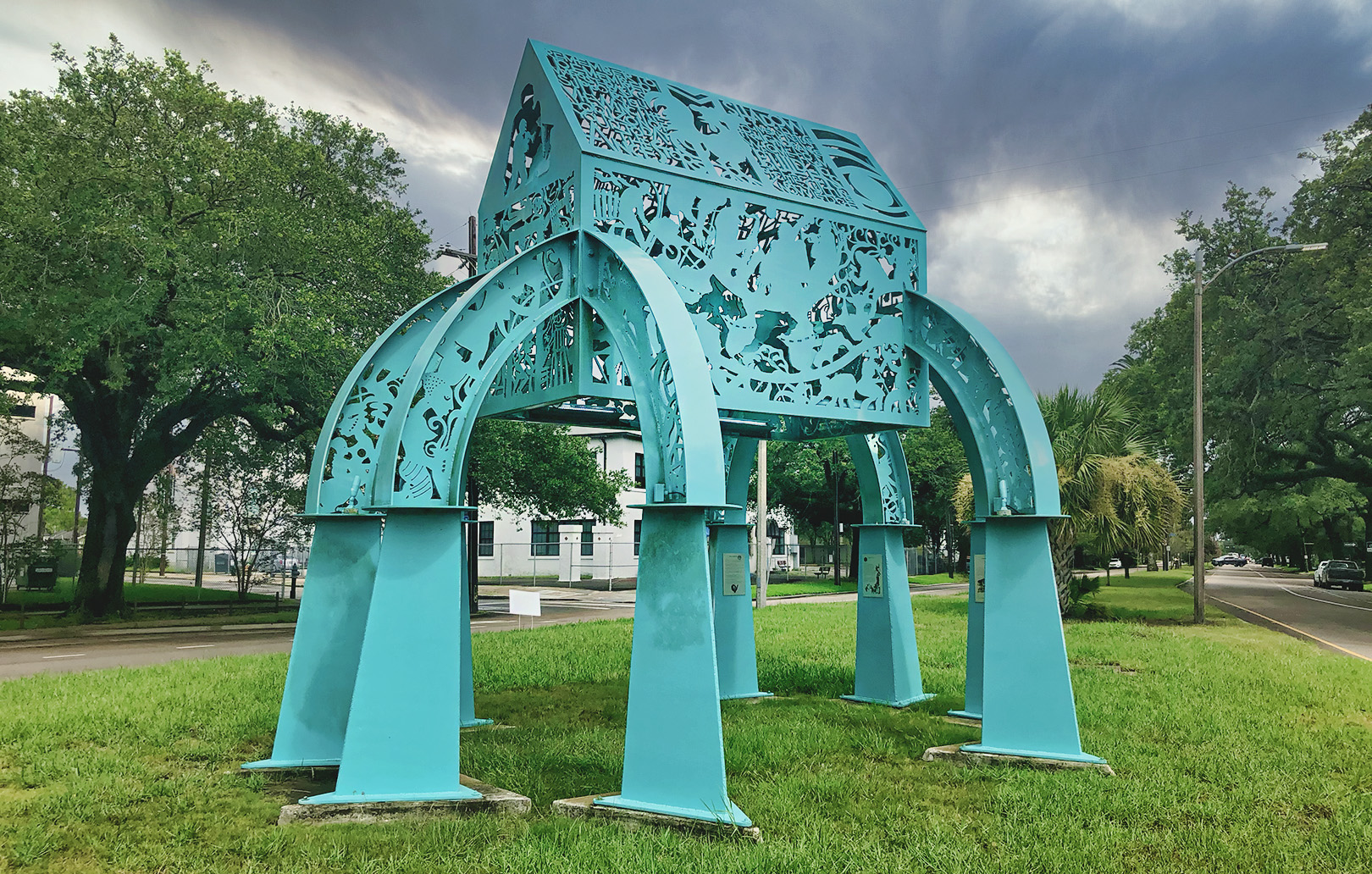 spirit house sculpture new orleans - nola places photo