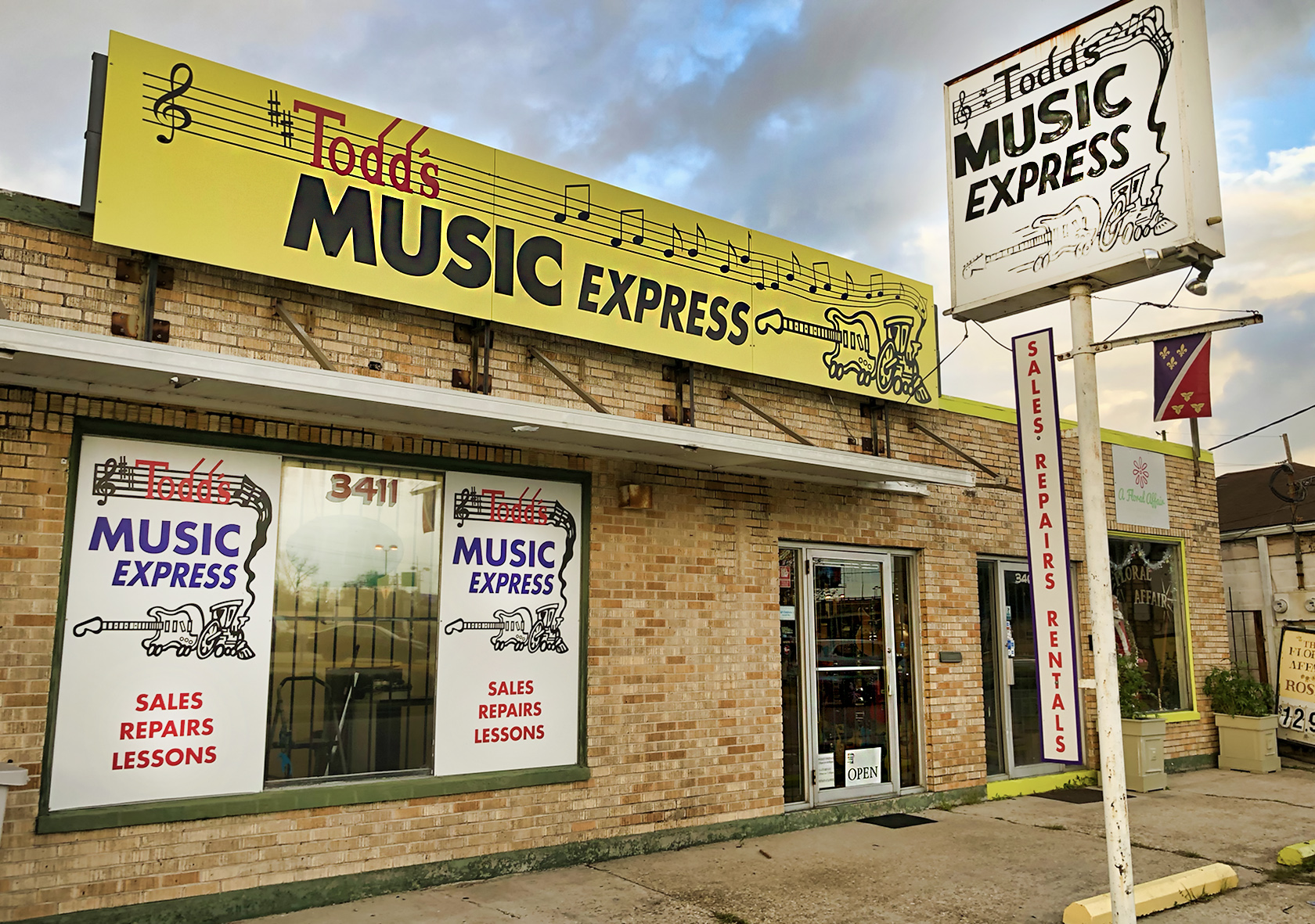 todd's music express - old metairie photo - nola places